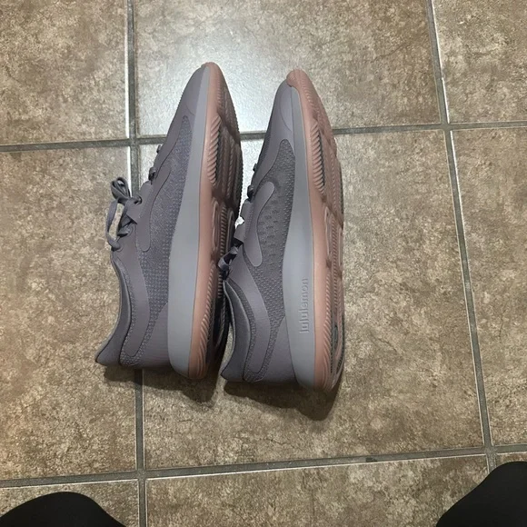 Lululemon Strongfield Training Shoe size 11 - Picture 8 of 12